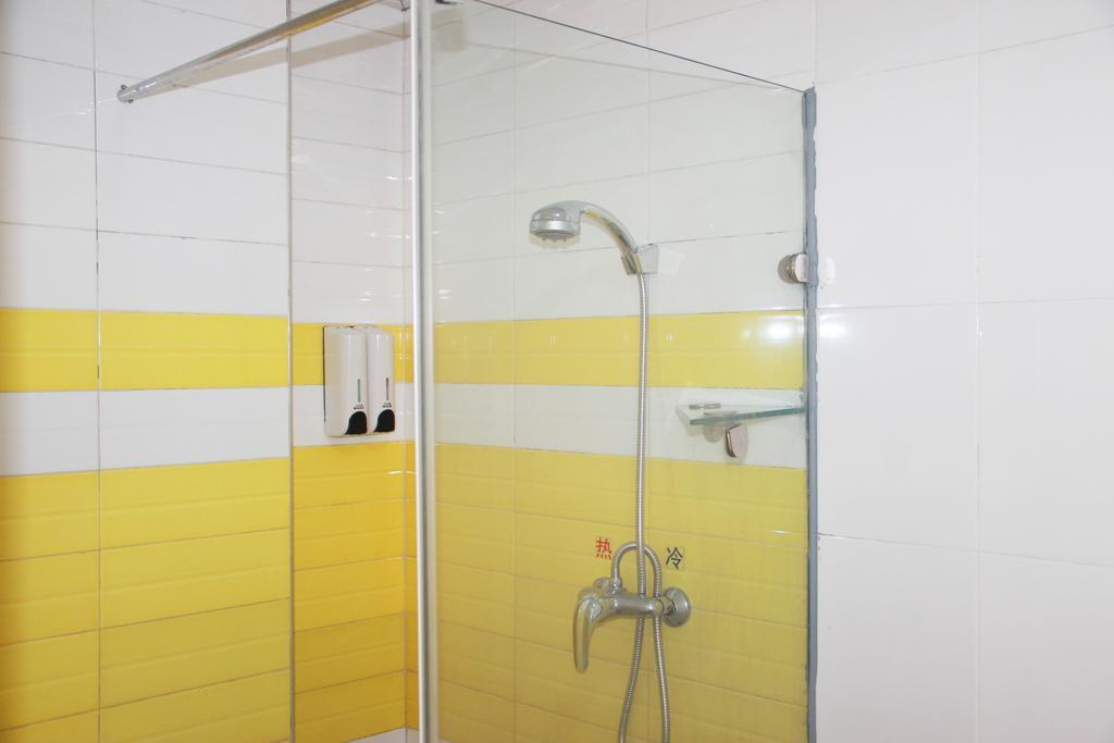 Hotel 7Days Premium Guangzhou Tianhe Shipaiqiao Extérieur photo