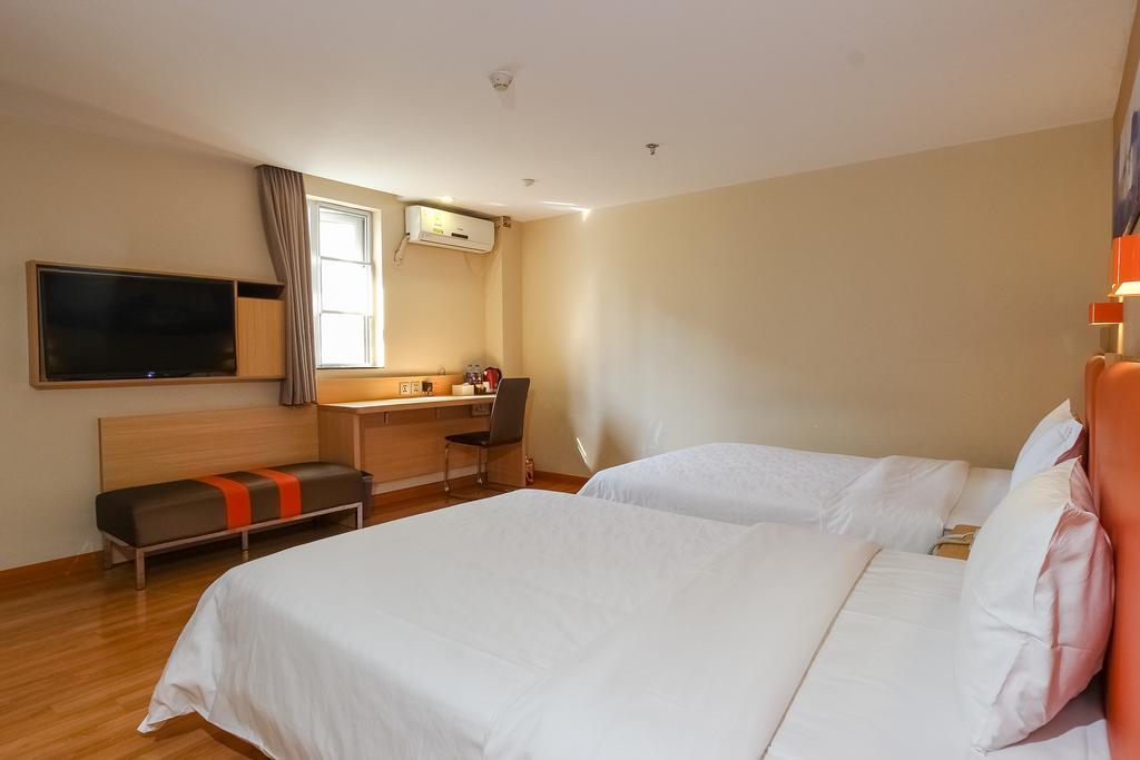 Hotel 7Days Premium Guangzhou Tianhe Shipaiqiao Extérieur photo